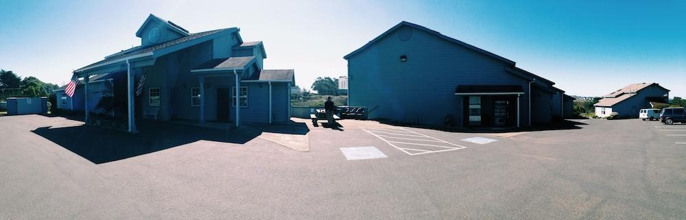Beach House Inn Fort Bragg Exterior photo