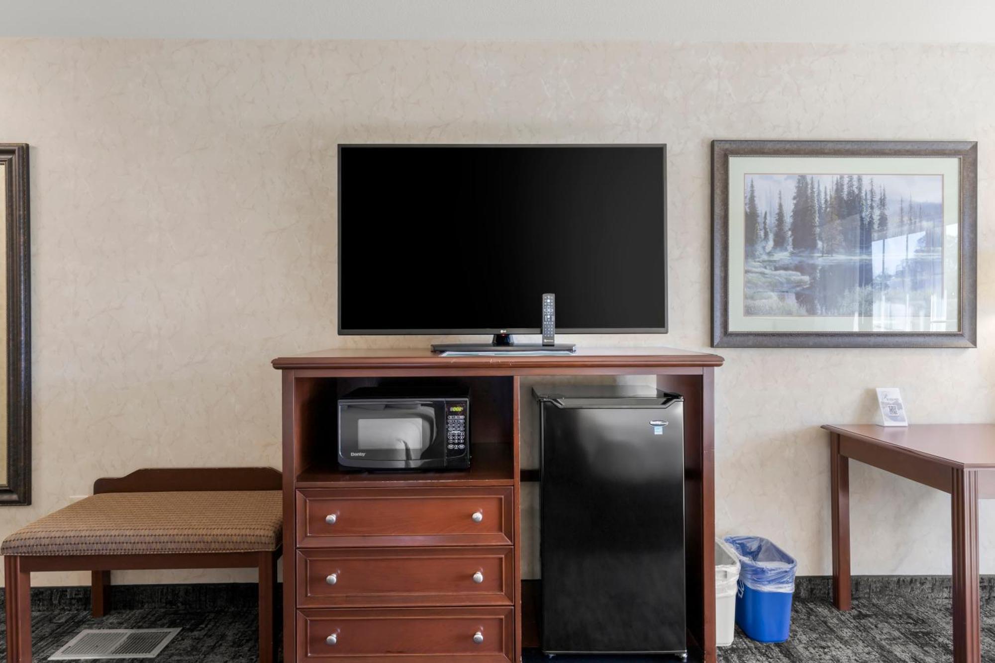 Beach House Inn Fort Bragg Room photo