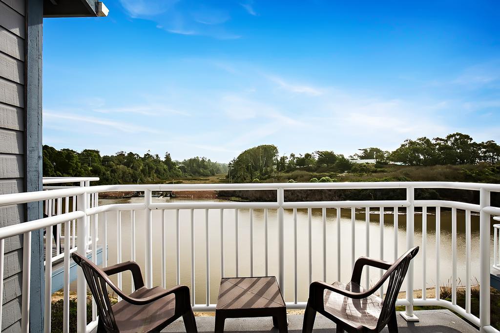 Beach House Inn Fort Bragg Exterior photo